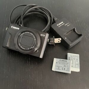 Canon g7x Mark ii with extra battery